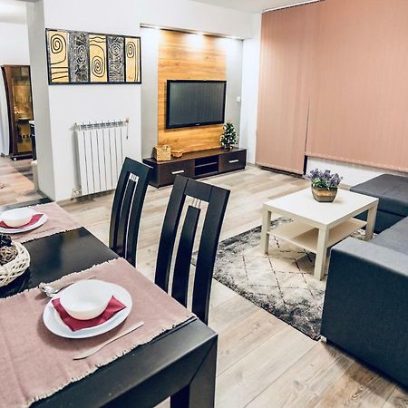 Babylon Apartment Sandanski Ngoại thất bức ảnh