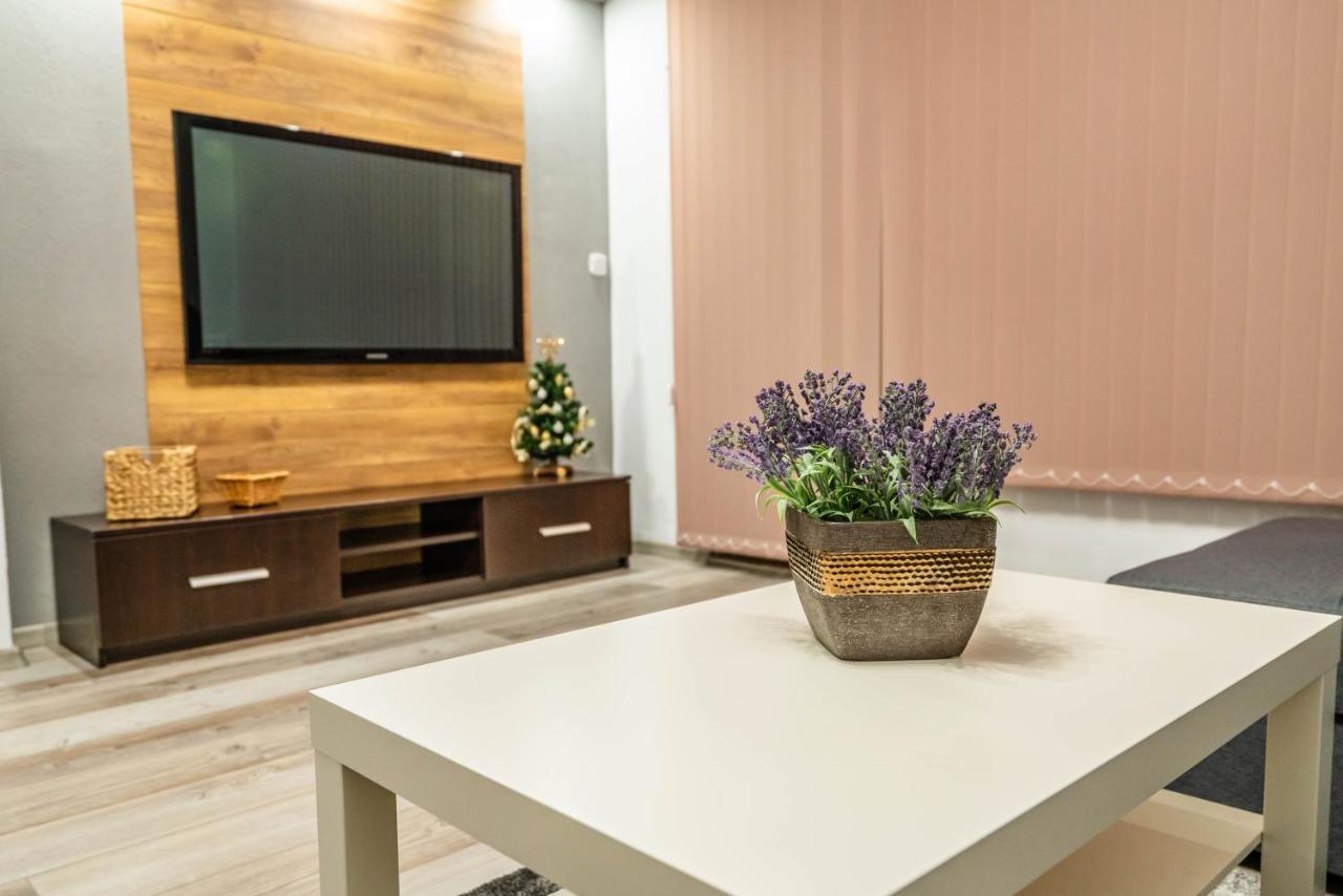Babylon Apartment Sandanski Ngoại thất bức ảnh