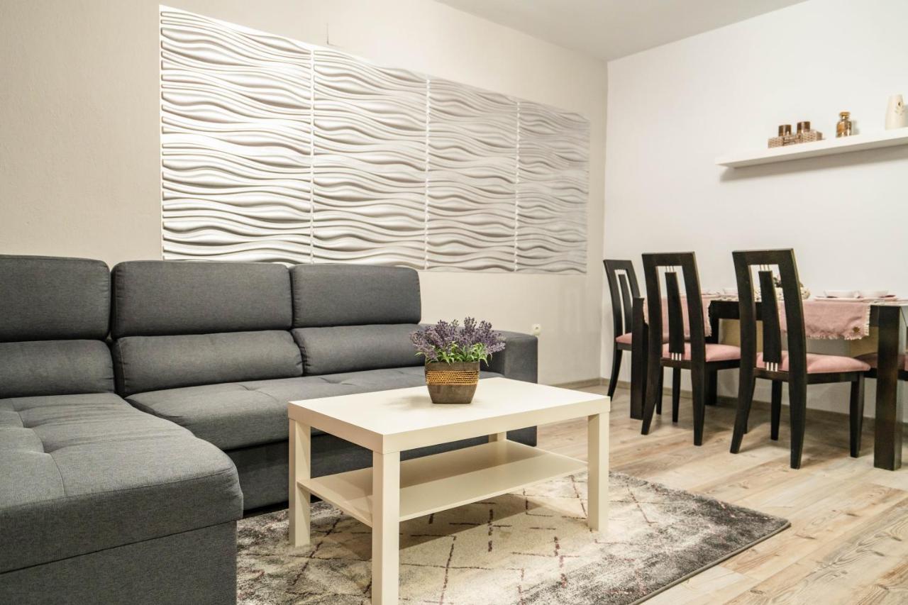 Babylon Apartment Sandanski Ngoại thất bức ảnh